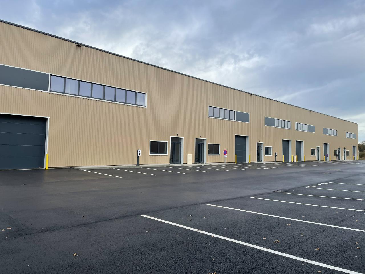 Local d'activité Carquefou 3002m² Location local d'activité Carquefou Loire-Atlantique OLACT2317264 1